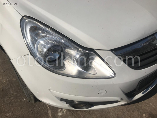 OPEL CORSA  SAĞ FAR MG OTO