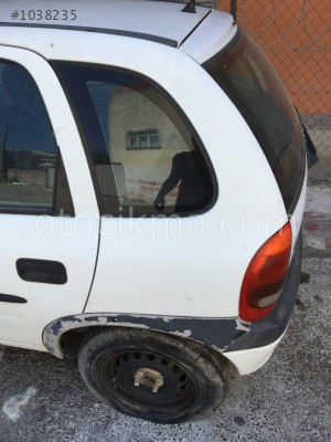 OPEL CORSA SOL ARKA ÇAMURLUK