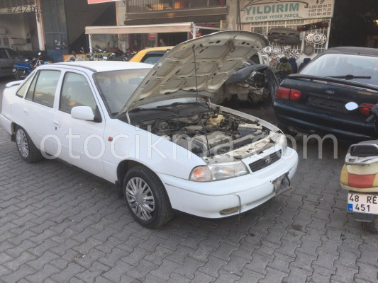 DAEWOO NEXİA SAĞ SOL ÇAMURLUK