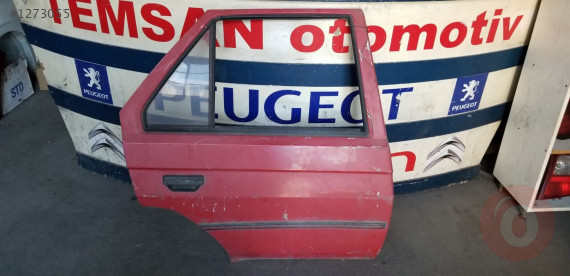 SKODA FORMAN SAĞ ARKA KAPI TEMSAN OTO