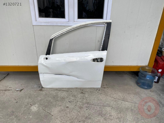 Fiat linea sol on kapı beyaz renk