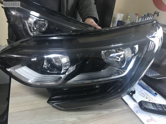 Renault megane 4 çıkma sol far