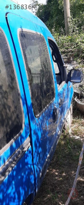 2002 model renault kangoo express 1.9 çıkma sağ sürgü kapı