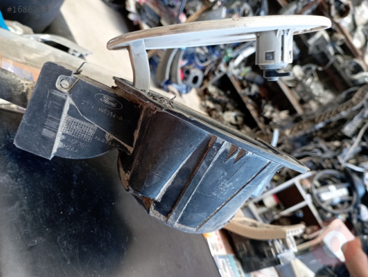 FORD CONNECT YAKIT DOLUM DIŞ KAPAK...2T14-V40354-AH