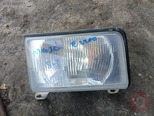 Mazda e 2200 çıkma orijinal far