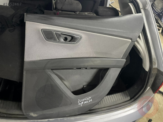LEON İÇ KAPI DÖŞEMESİ KOMPLE 5F4867011A ORJİNAL Çıkma Hatası - Seat 5F4 867 011 A Orijinal Çıkma Yedek Parça Ankara