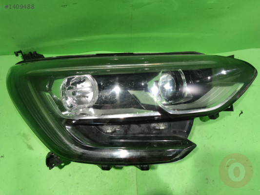 Renault Megan 4 Sağ Far
