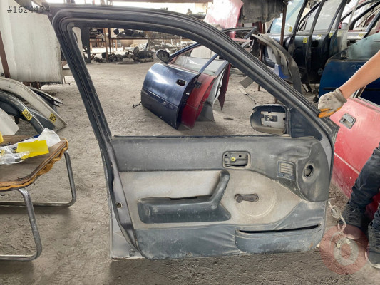 SUZUKİ SWİFT SOL ÖN KAPI DÖŞEMESİ ORJİNAL ÇIKMA 1990 MODEL