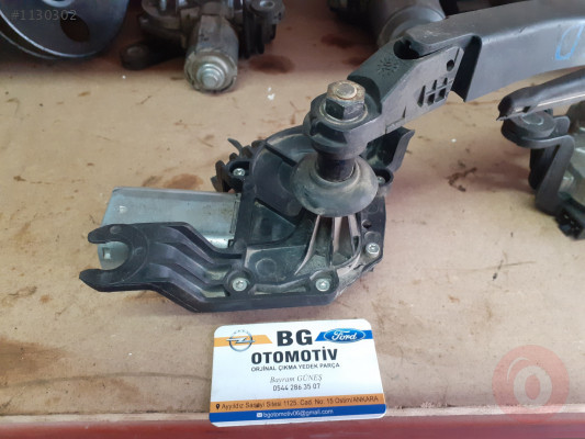 OPEL CORSA D bagaj silecek motoru