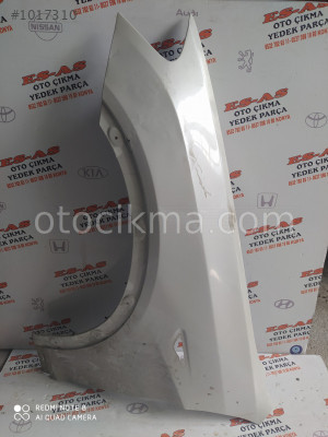 BMW X3 F25 sol ön çamurluk