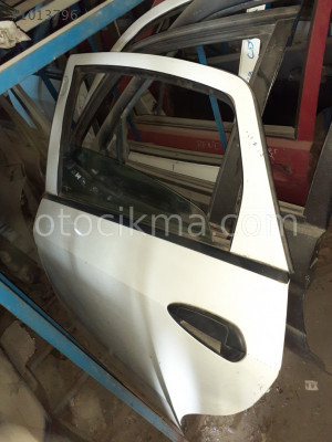 Fiat linea sol arka kapı çıkma orjinal