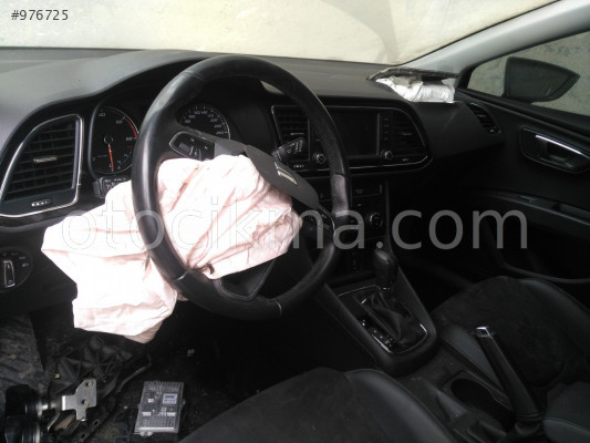 SEAT LEON SW KOMPLE GÖĞÜS