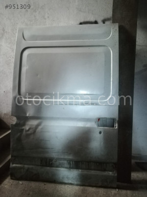 RENAULT MASTER SAĞ SÜRGÜLÜ KAPI ÇIKMA ORİJİNAL