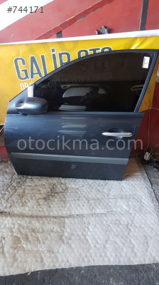 Renault Megane 2 Sol ön kapı hatasız orjinal çıkma