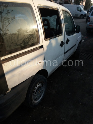 Doblo orta kapı dolu