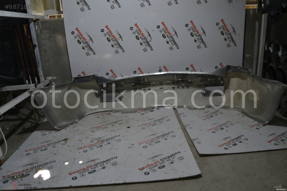 2005 2010 JEEP GRAND CHEROKEE ARKA TAMPON