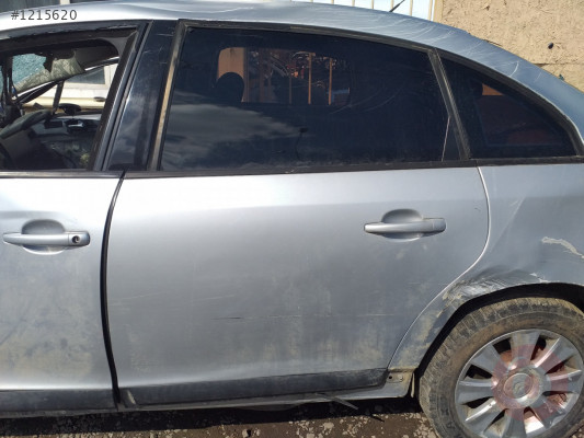 CİTRÖEN C4 SEDAN ÇIKMA SOL ARKA KAPI DOLU