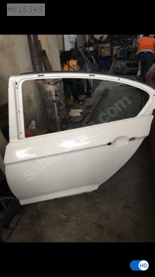 Passat sol arka kapı