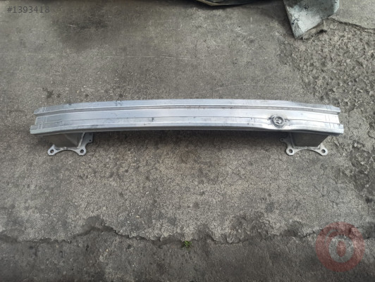 FORD FOCUS 4 ARKA TAMPON DEMİRİ