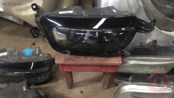 çıkma parça citroen c4 picasso sol far