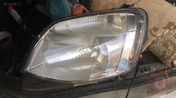 Peugeot partner sol ön far Çıkma