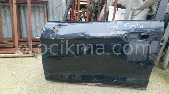 FORD FİESTA SOL ÖN KAPI