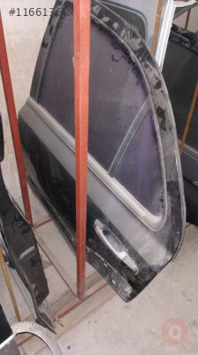 Kia Sorento sol arka kapı