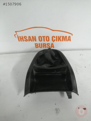 Fiat Doblo vites konsol plastiği