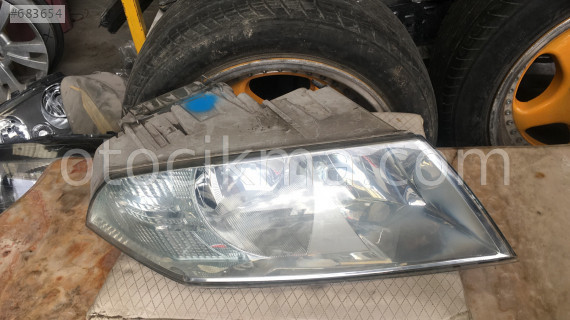Seat cordoba sağ far
