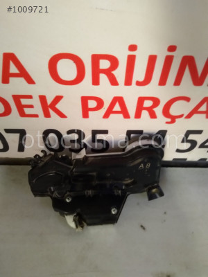 TOYOTA 2013-2018 Corolla sol ön kapı kilidi
