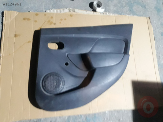 Renault symbol sag arka kapı kartonu döşeme