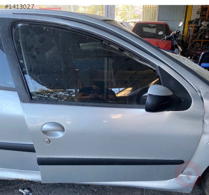Peugeot 206 gri sol ön kapı sökme