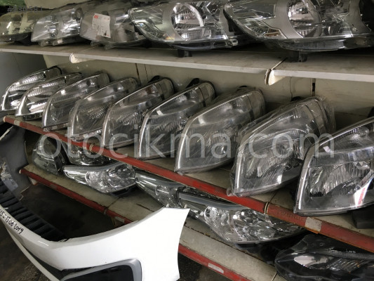 Citreon berlingo sağ far