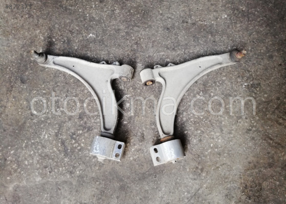 OPEL İNSİGNİA ÇIKMA ALT TABLA