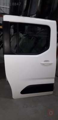 PEJO  RİFTER    ÇIKMA   KAPI  LİDER PEUGEOT