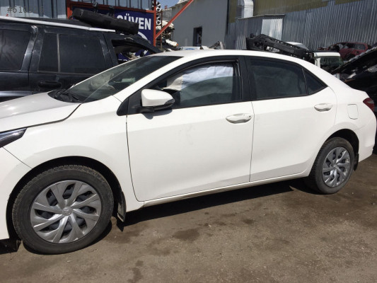 2017 TOYOTA COROLLA 1.3 HATASIZ KUPA.