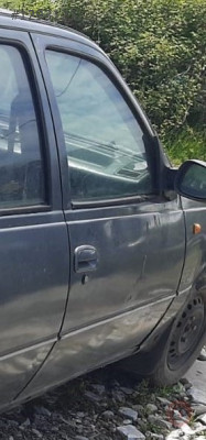 1996 model daewoo nexia 1.5 çıkma sağ ön kapı