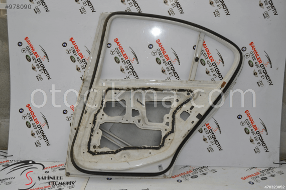 2006 2011 BMW 3 SERİSİ E90 SAĞ ARKA KAPI