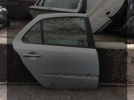 Renault Laguna 2 çıkma sağ arka kapı gri