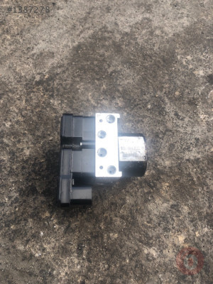 Geely MK ABS beyni