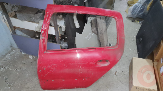 CLIO SOL ARKA KAPI