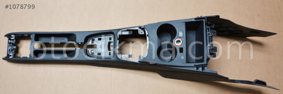 VW POLO 10-15 ORTA KONSOL 6R0863243F 82V