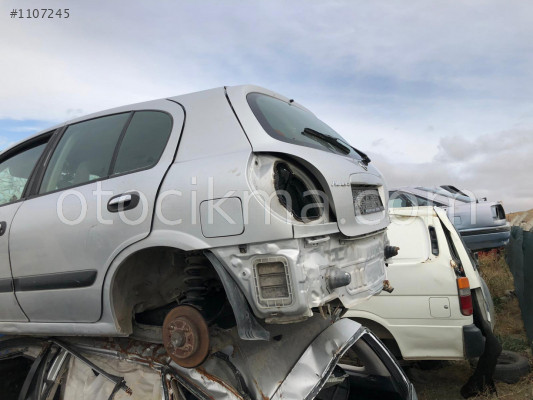 NİSSAN ALMERA ARKA ÇAMURLUK