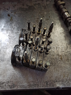 FORD FİESTA EKSANTRİK KEPİ