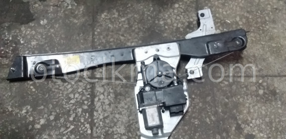 Peugeot  508 cam motoru sol ön kapı