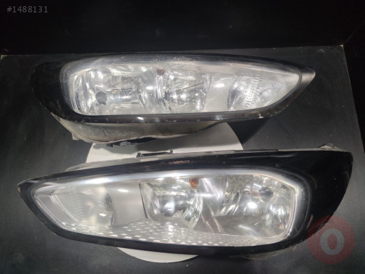 Ford Focus 3 Sağ Sol Far
