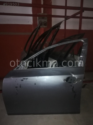 Bmv E60 sol ön kapı