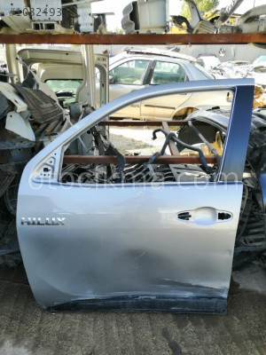 Toyota helüx sol ön kapı