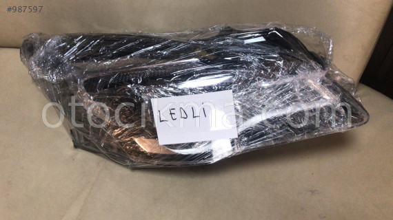Opel  insignia  makyajlı letli sağ far