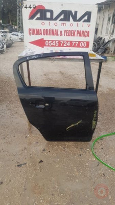 Opel corsa d kasa 2014 sağ arka kapı çıkma